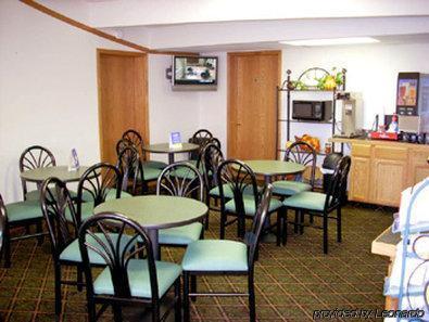 Sunflower Inn & Suites - Garden City Restaurante foto