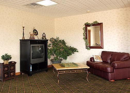 Sunflower Inn & Suites - Garden City Habitación foto